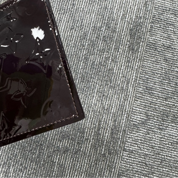 LOUIS VUITTON VERNIS FELICIE POCHETTE WALLET COIN - Picture 5 of 10